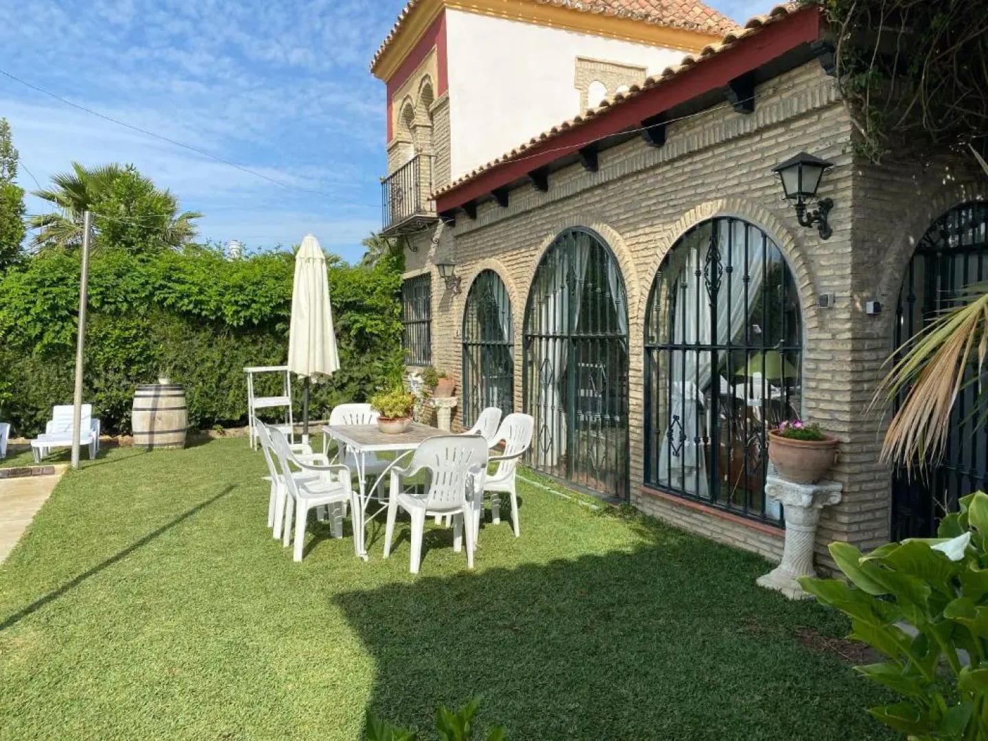 Casa de Campo con Piscina en Sevilla en los Palacios y Villafranca