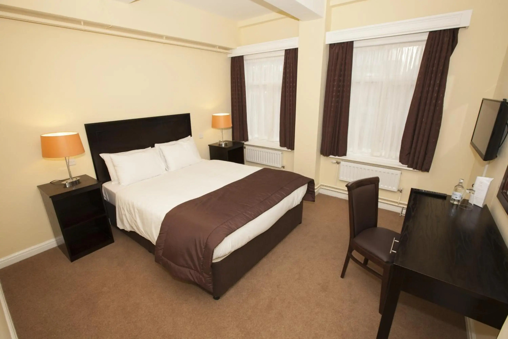 The Dolphin SA1 Hotel