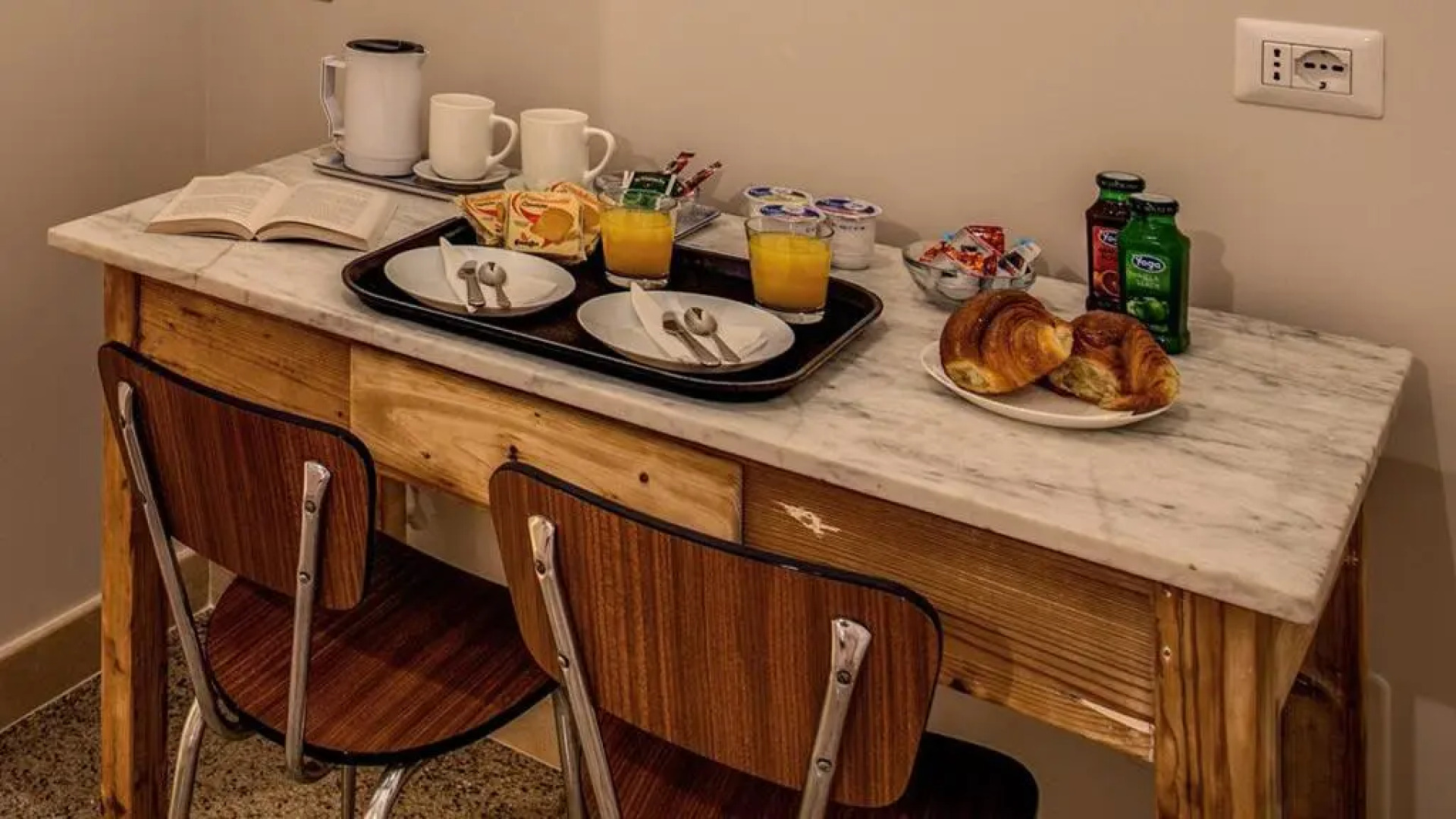 Colosseo Accomodation Room Guest House