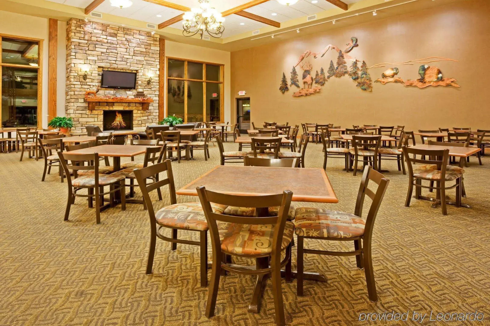 Holiday Inn Express Hotel & Suites Custer by IHG