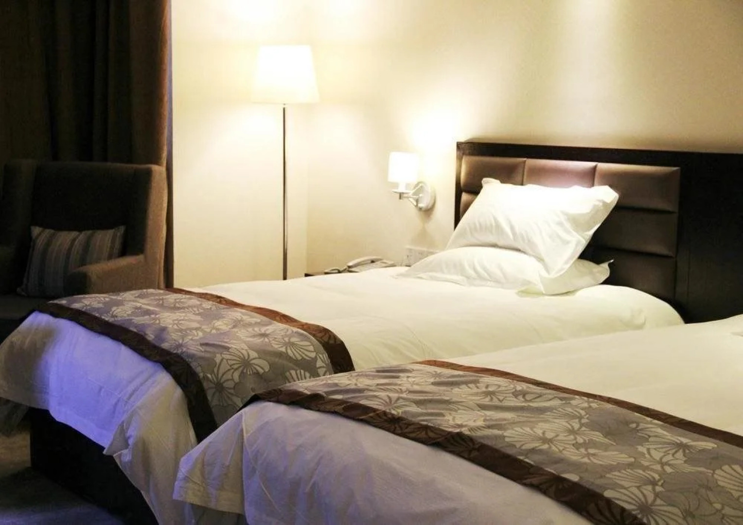 Yueyu Lake View Hotel