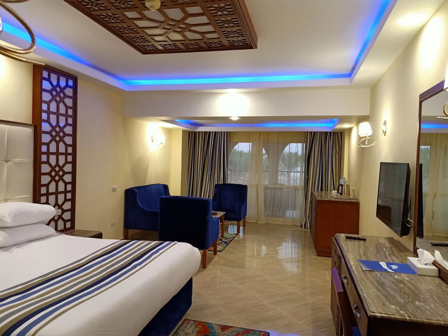 Отель Sea Beach Edge By Rotana