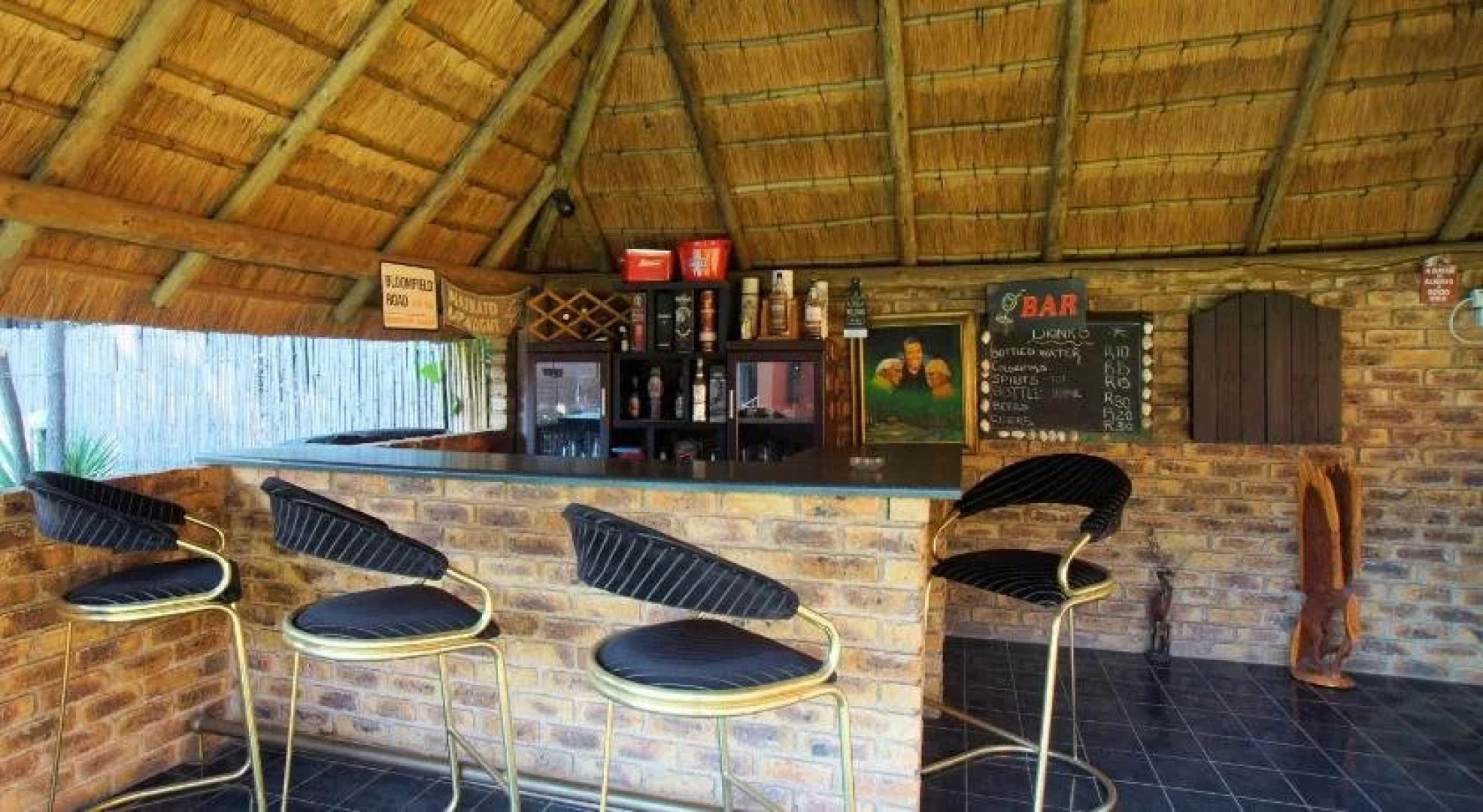 Linga Longa Guest House