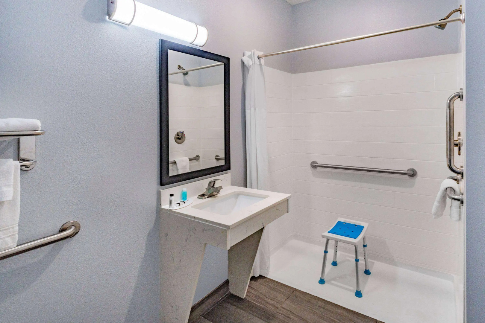 Days Inn & Suites by Wyndham Horn Lake/Memphis Graceland