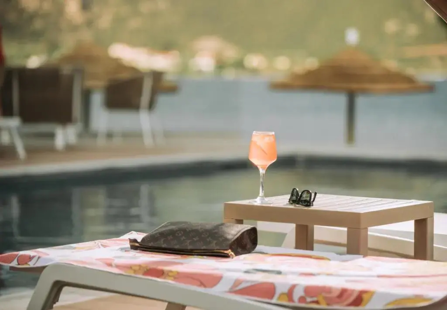 Trizonia Beach Hotel