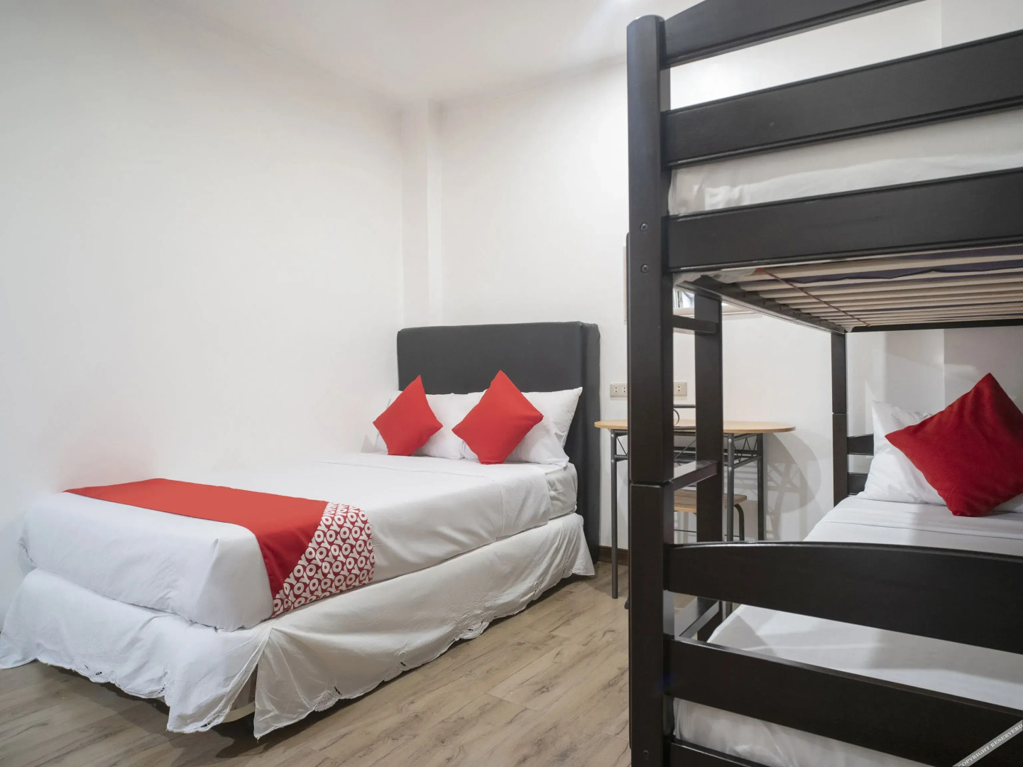 Vines Ape Nap Hostel by OYO Rooms