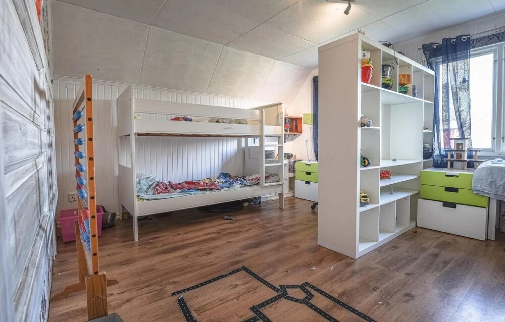 Beautiful Home in Vara With 4 Bedrooms and Wifi