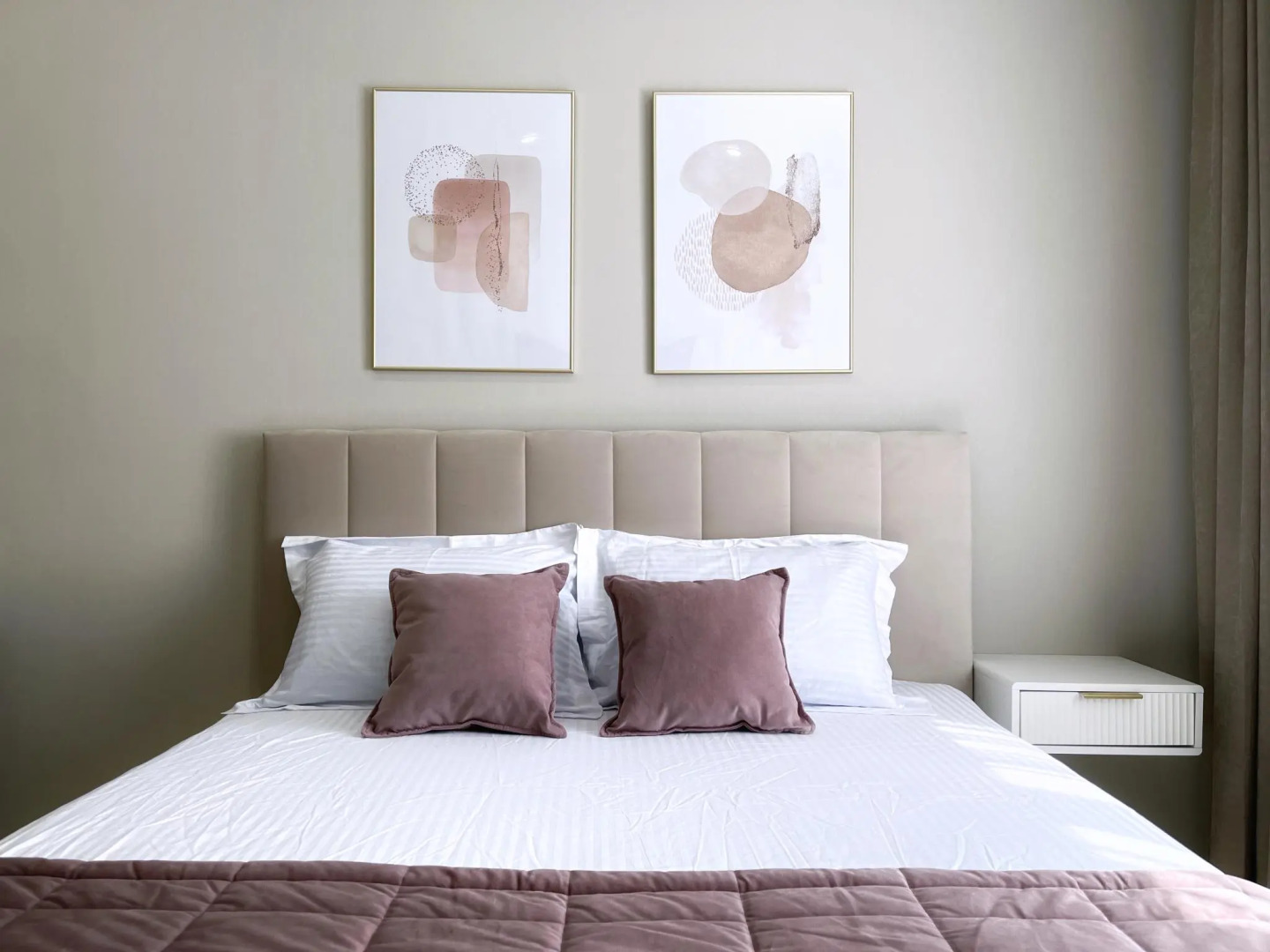 STATUS (Статус) на улице Степана Повха