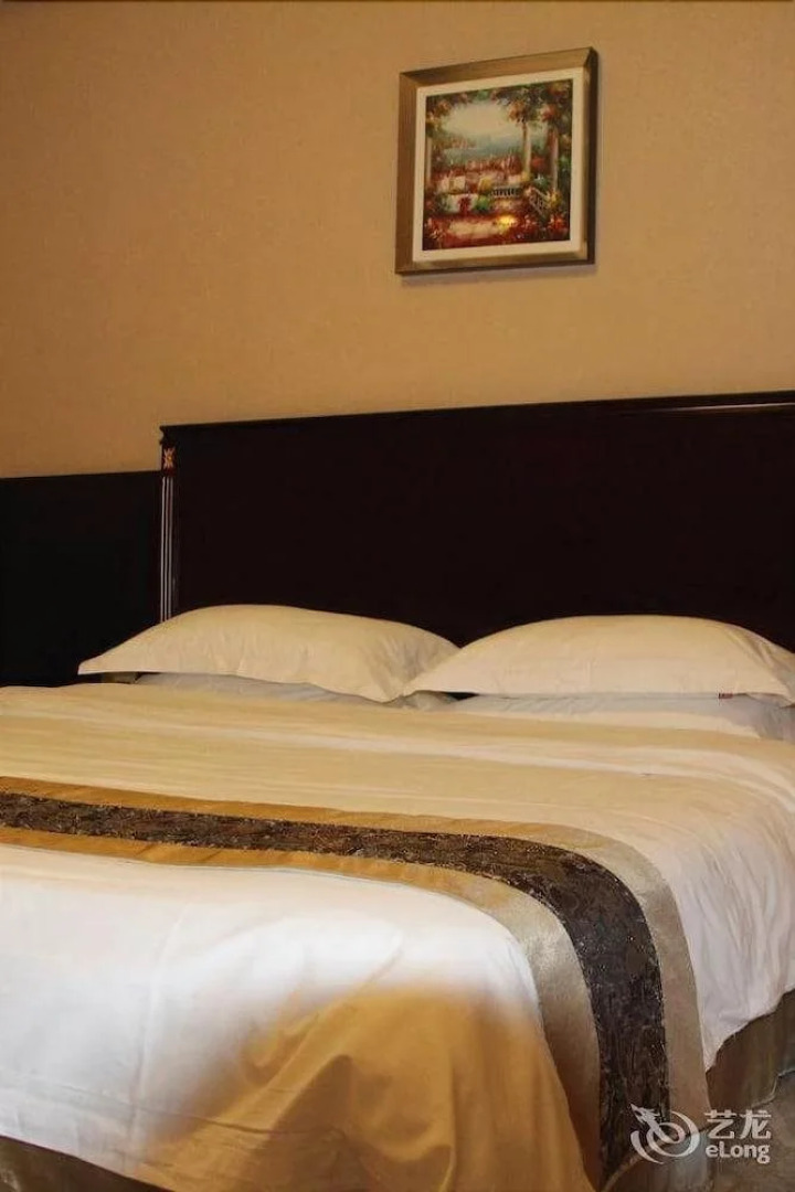 Yellow River Pearl Hotel