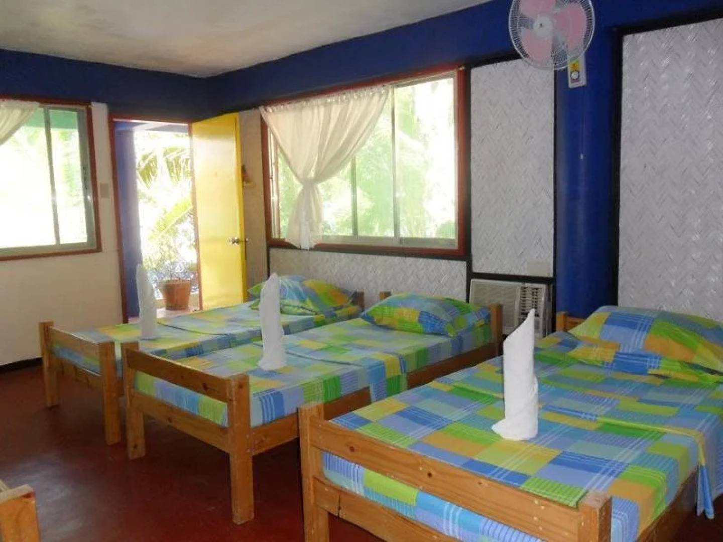 Dive Link Coron Adventure Island Resort