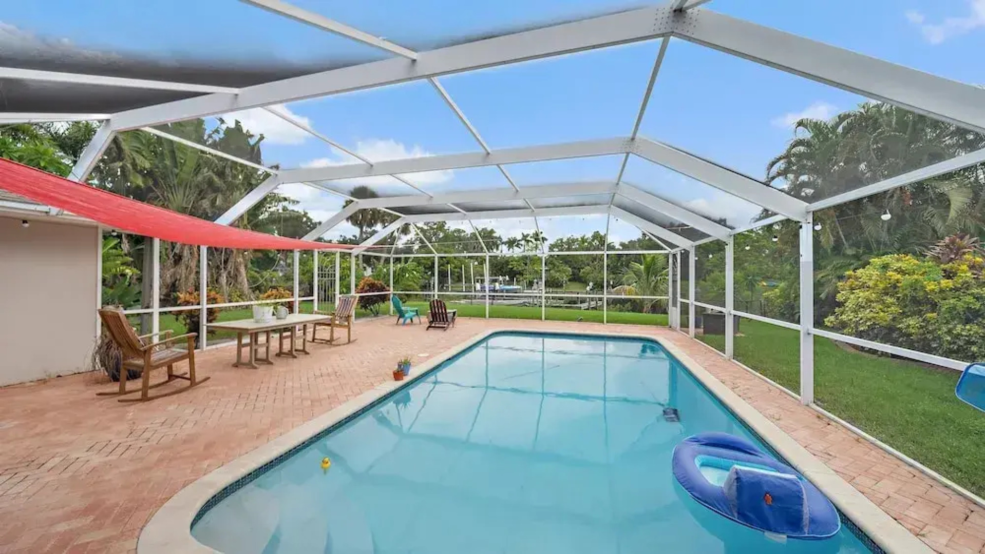 Gulf Tide Getaway 2 Bedroom Home