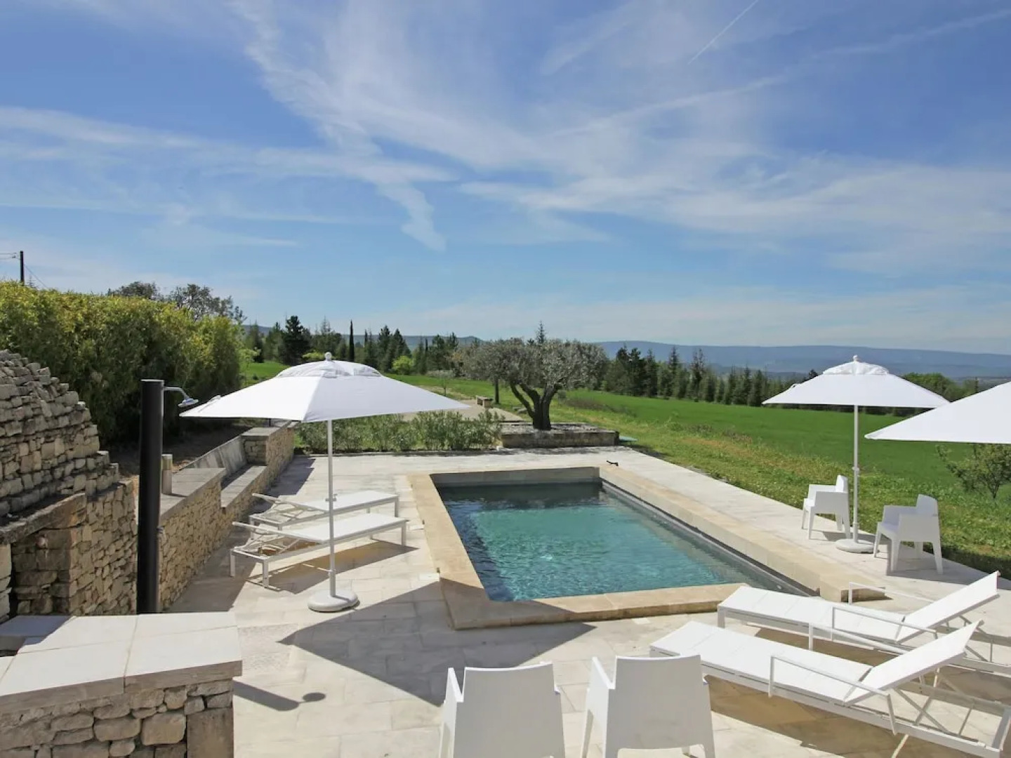 Beautiful, Renovated Bastide With Private Pool and Panoramic Views, 3km From Apt