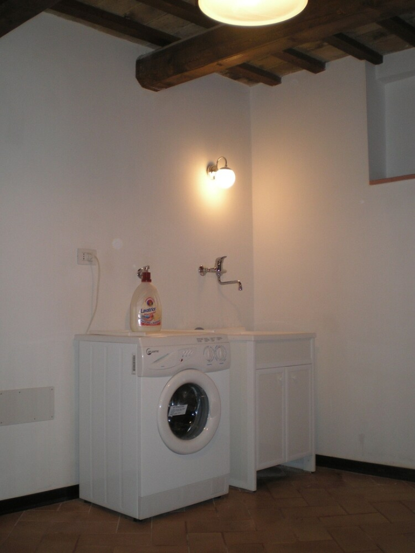 Authentic and Spacious 3 Storey Townhouse in the Historic Centre of Hilltop Town