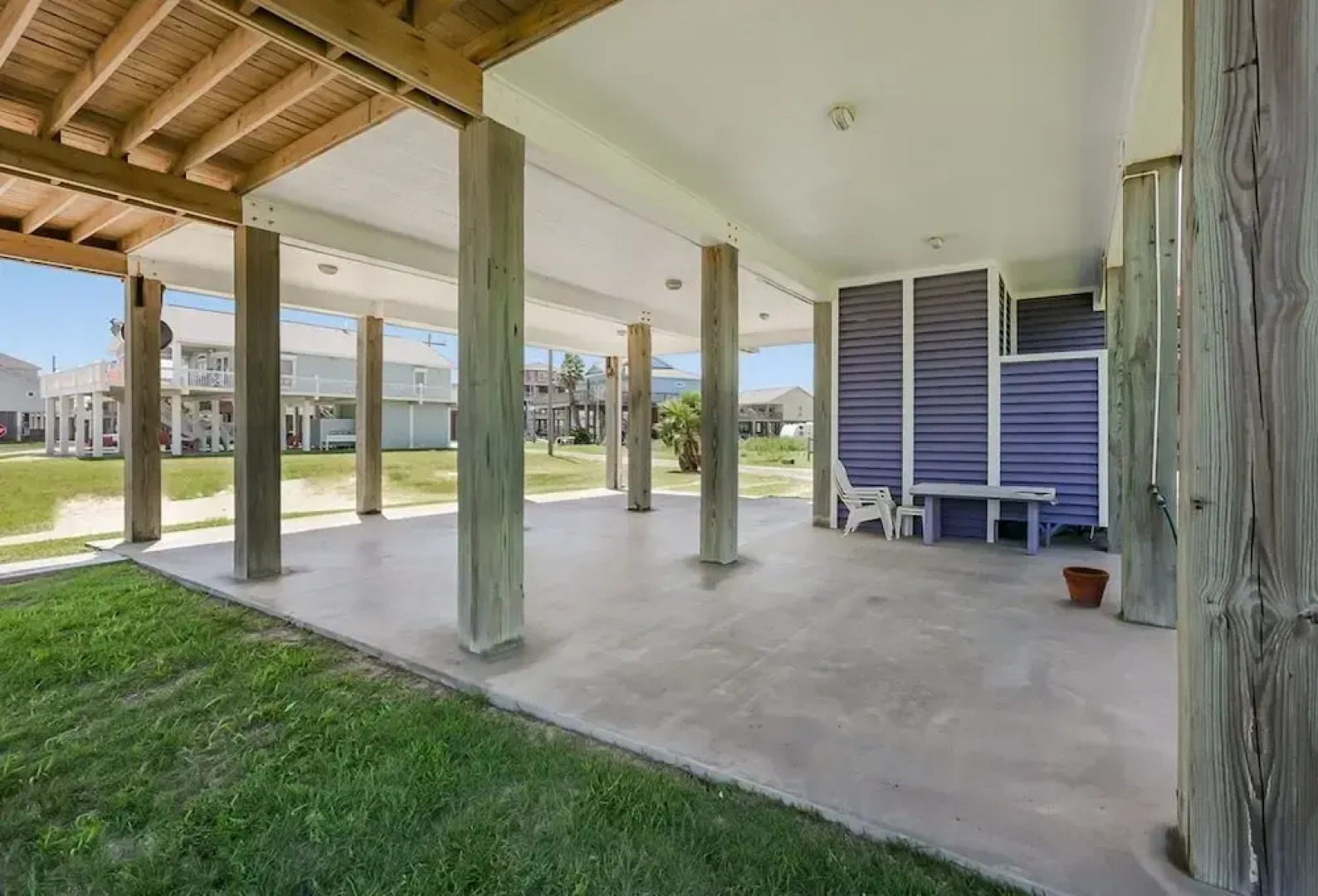 Miss Molly's by RedAwning