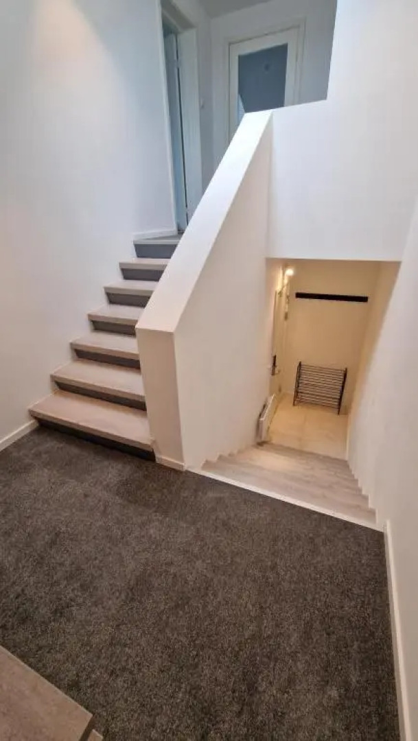 Lovely 2-bedroom loft with panoramic view.