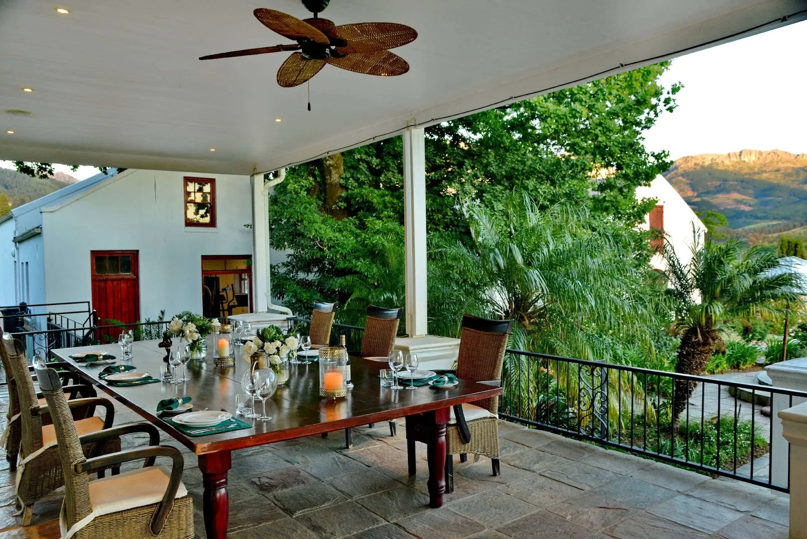 Val du Charron Wine and Leisure Estate Guesthouse