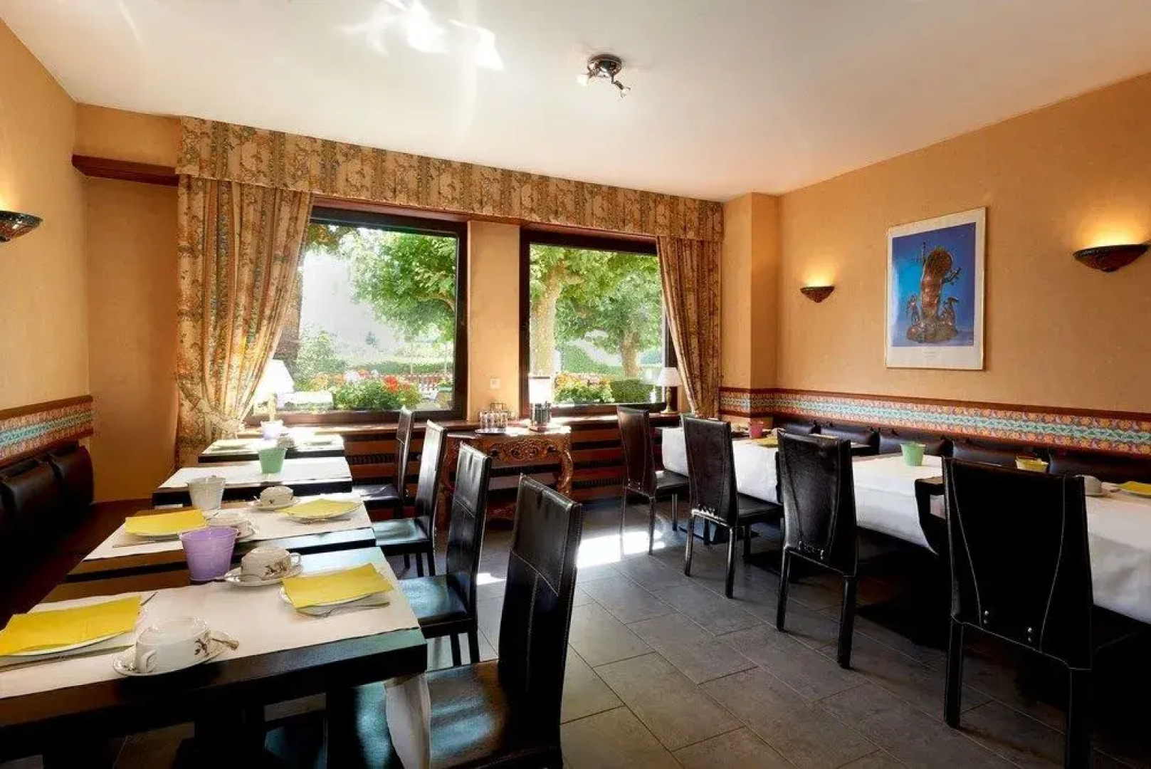 Logis Hostellerie Belle-Vue