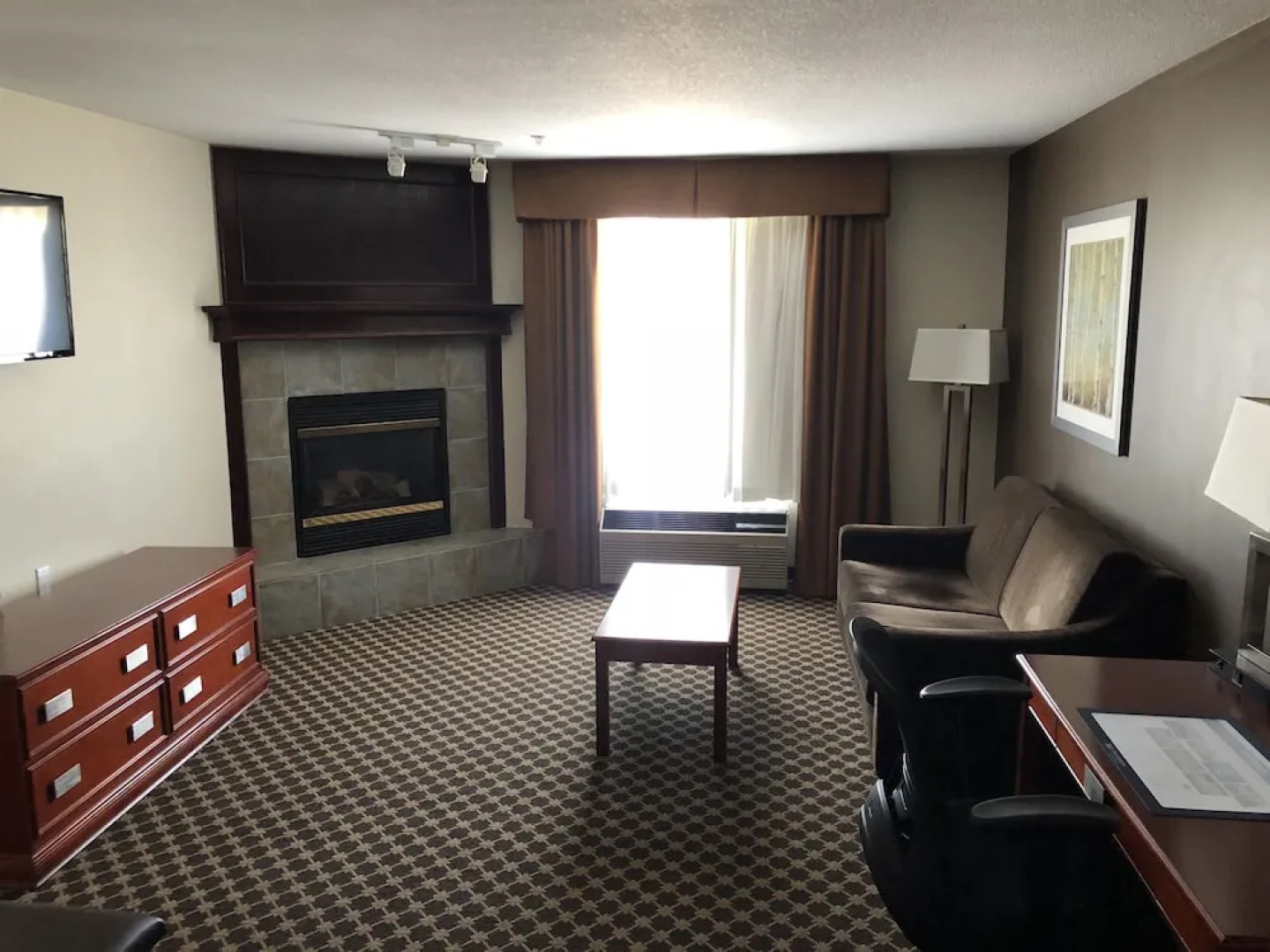 Best Western Strathmore Inn