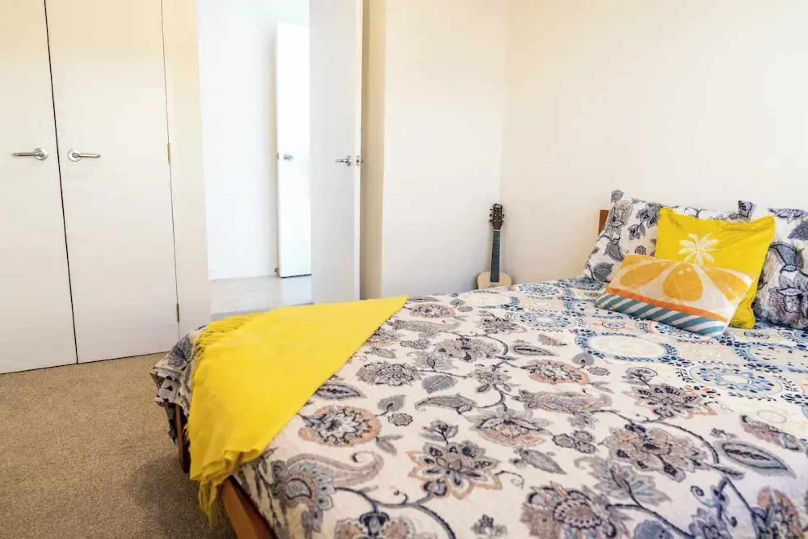 Spacious Eastern Beach Home by Zodiak Stays