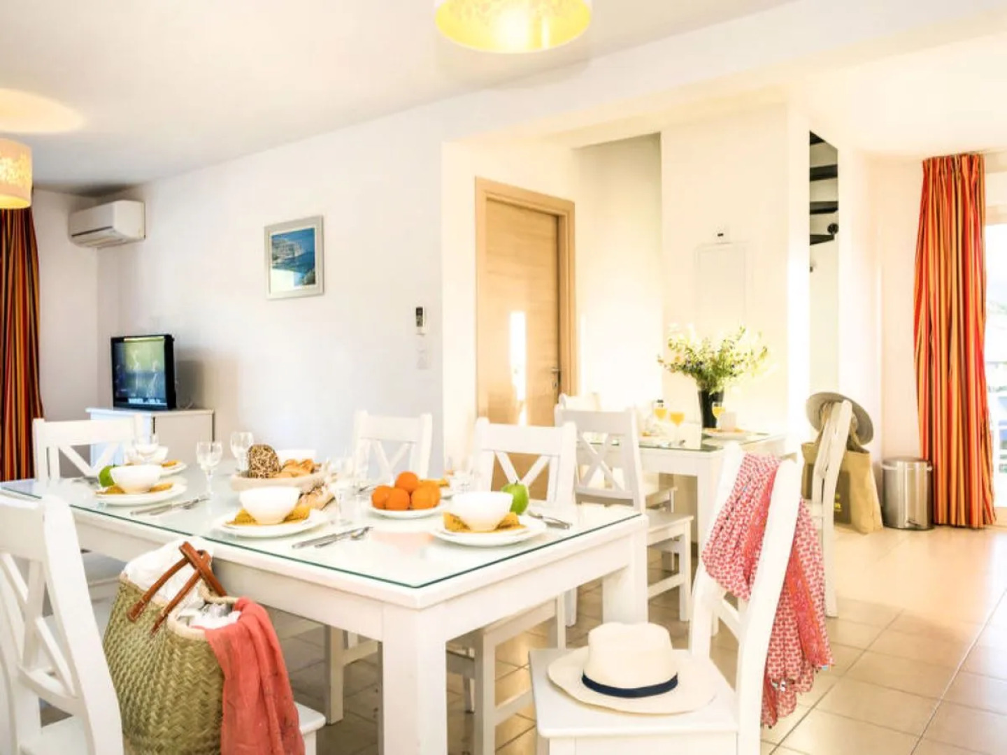 Casa dOrinaju (SFL202)