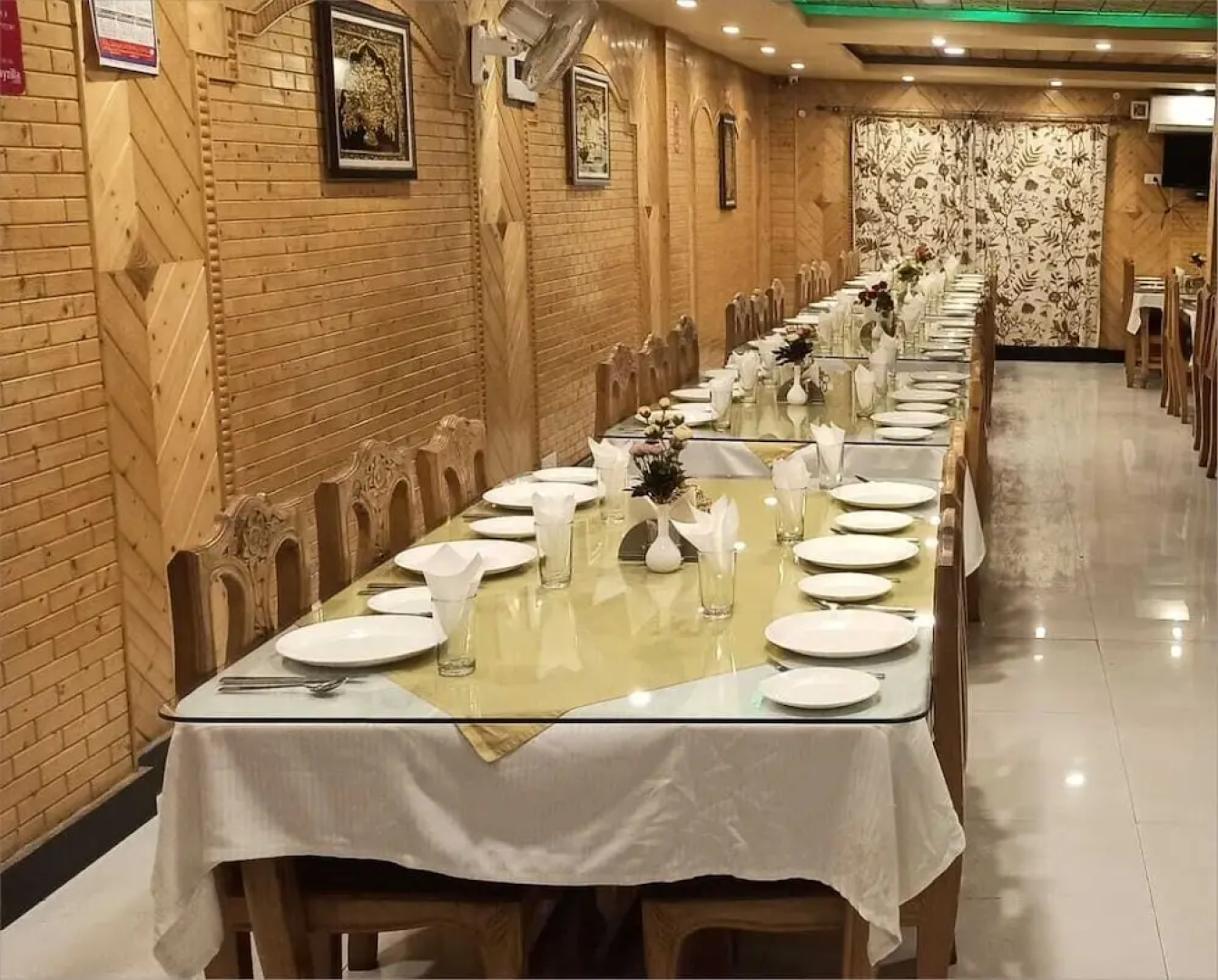Hotel Shefaf