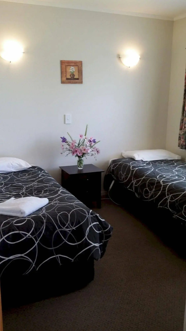Waiuku Lodge Motel