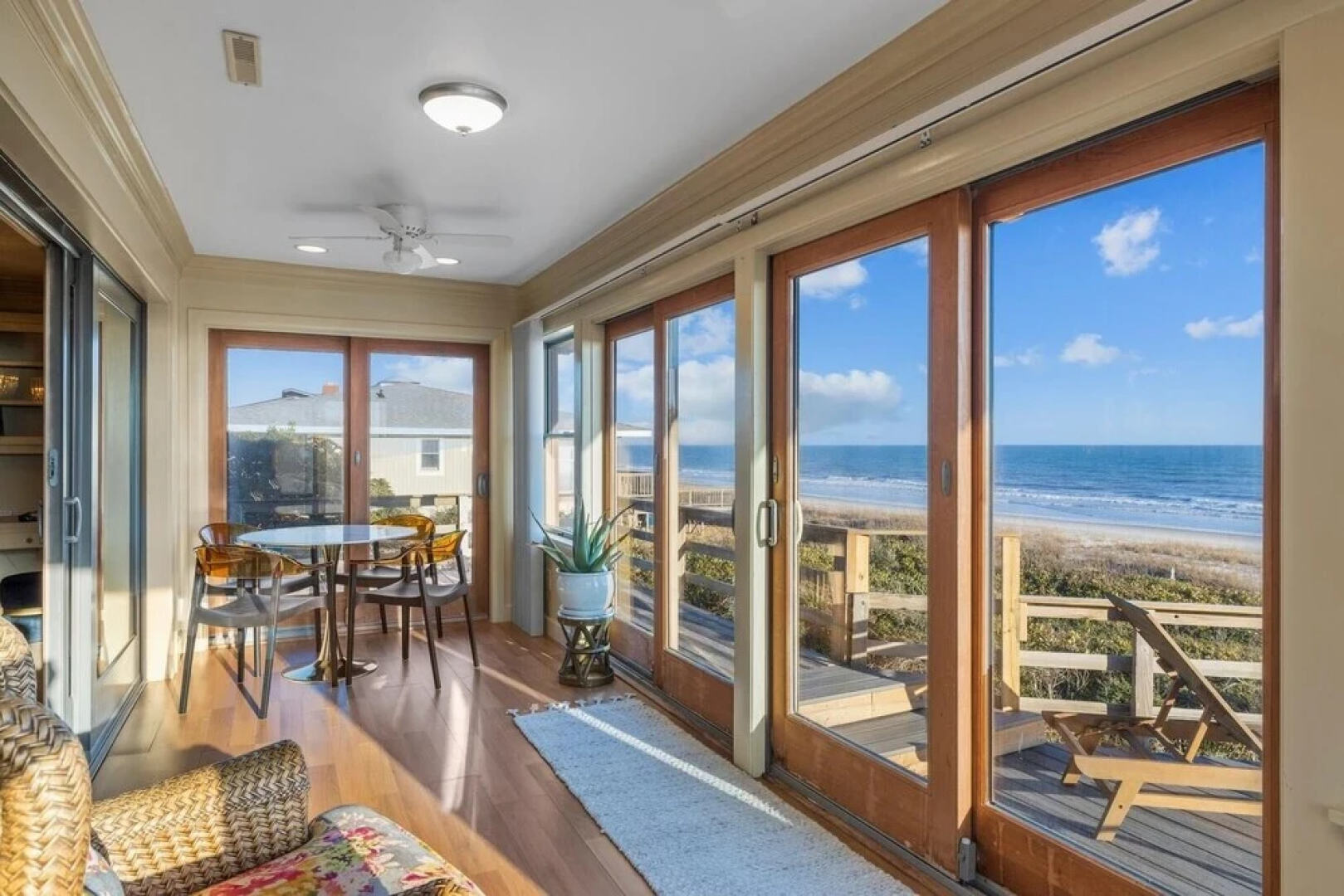 The Green Flash 4 Bedroom Home by RedAwning