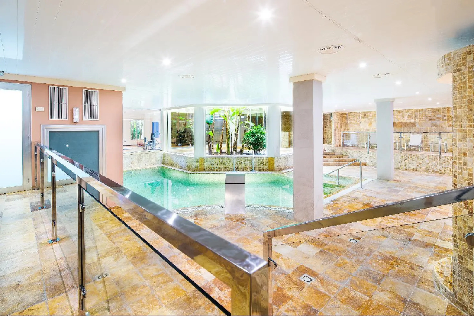 Апарт-отель THB Guya Playa