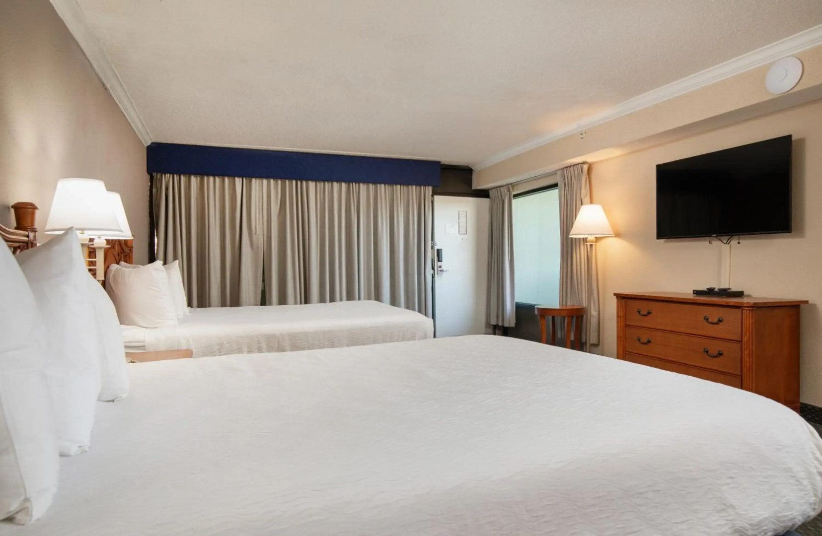 Grande Shores Ocean Resort