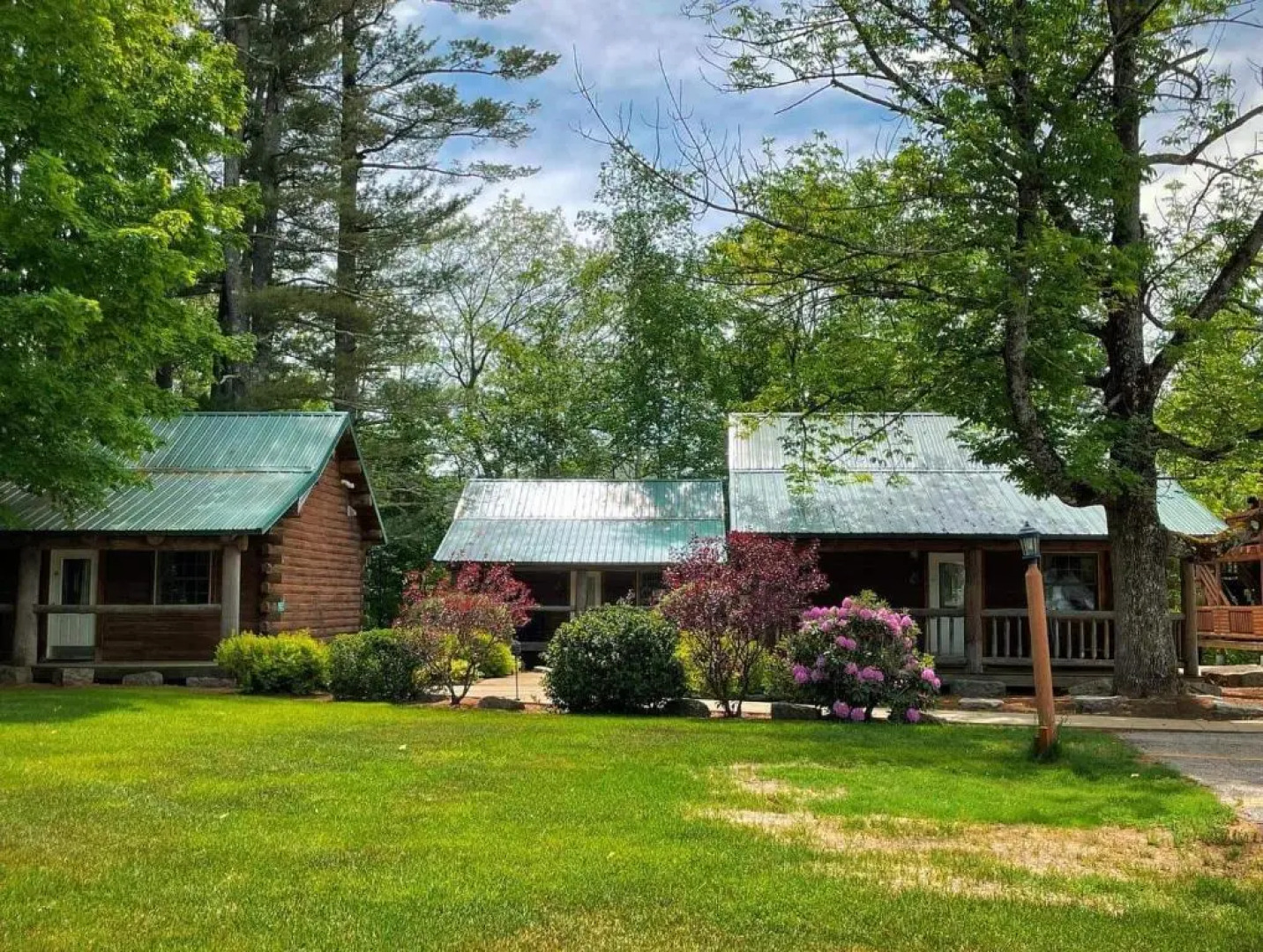 New England Inn and Lodge