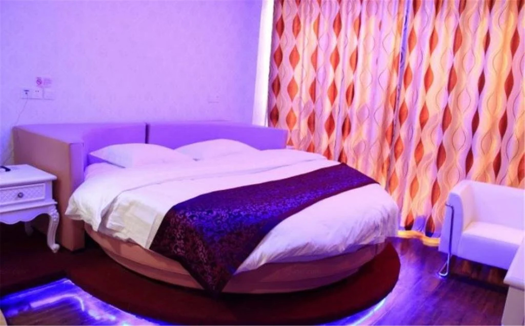 Heze E Home Business Hotel