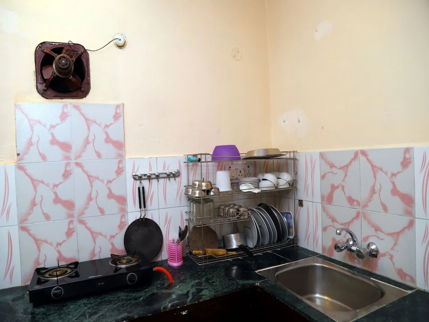 OYO 12195 Home 2RK Moutain View Mashobra