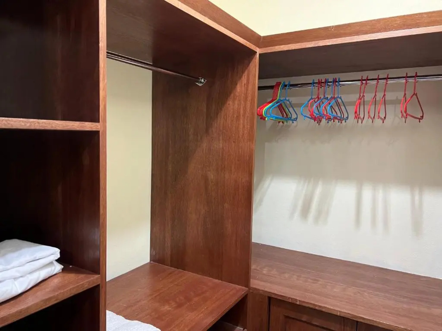 A-1 Hermoso Apartamento tipo villa al pie de la montaña elitevillasjarabacoa