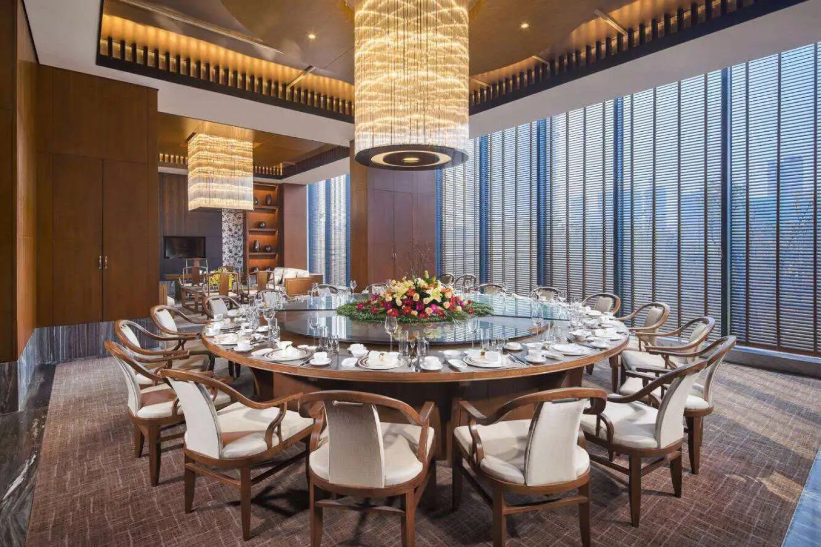 Wyndham Grand Plaza Royale Kaidi