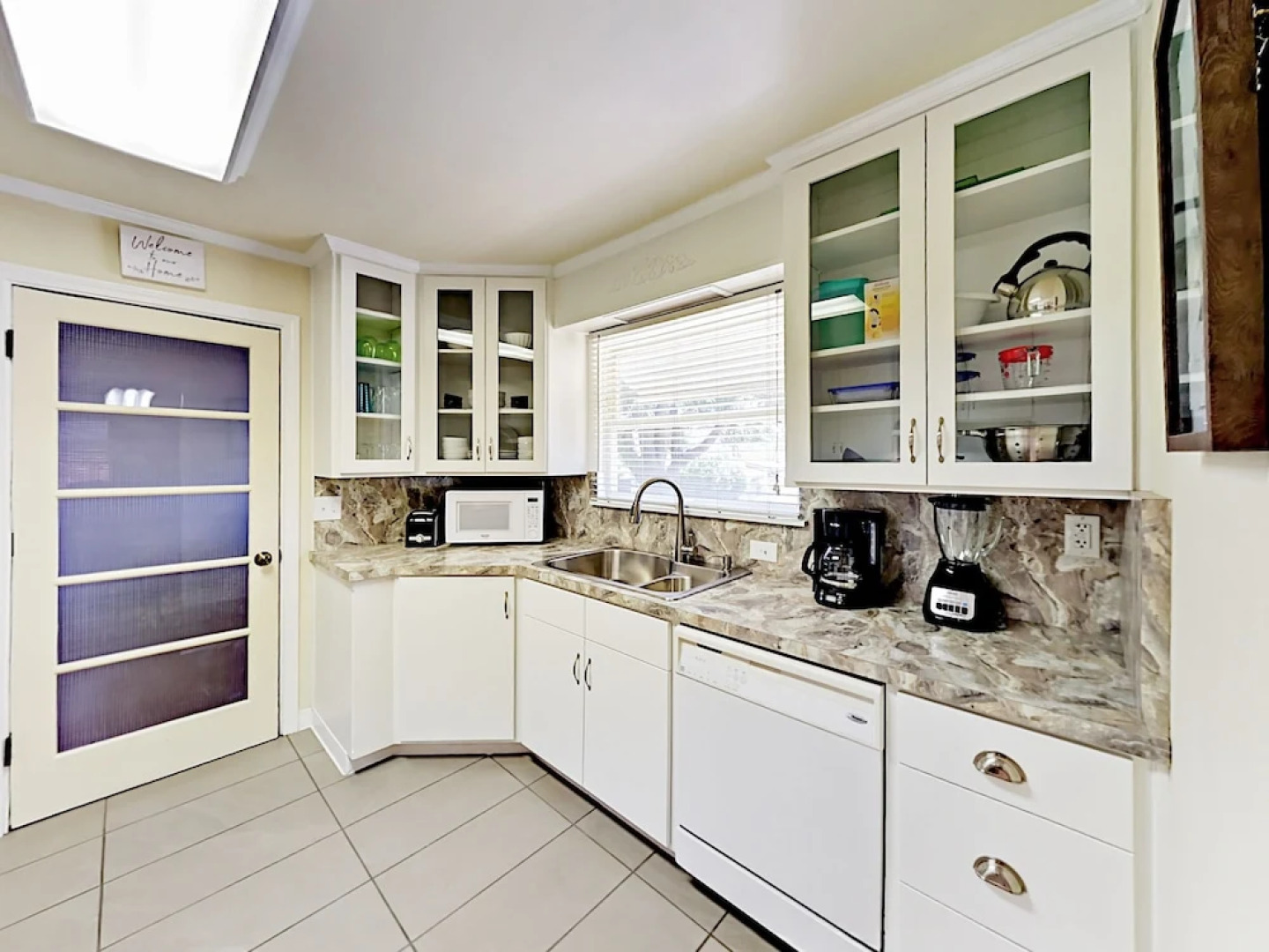 5305 Olmeda Cabin 2 Bedrooms 1 Bathroom Cabin