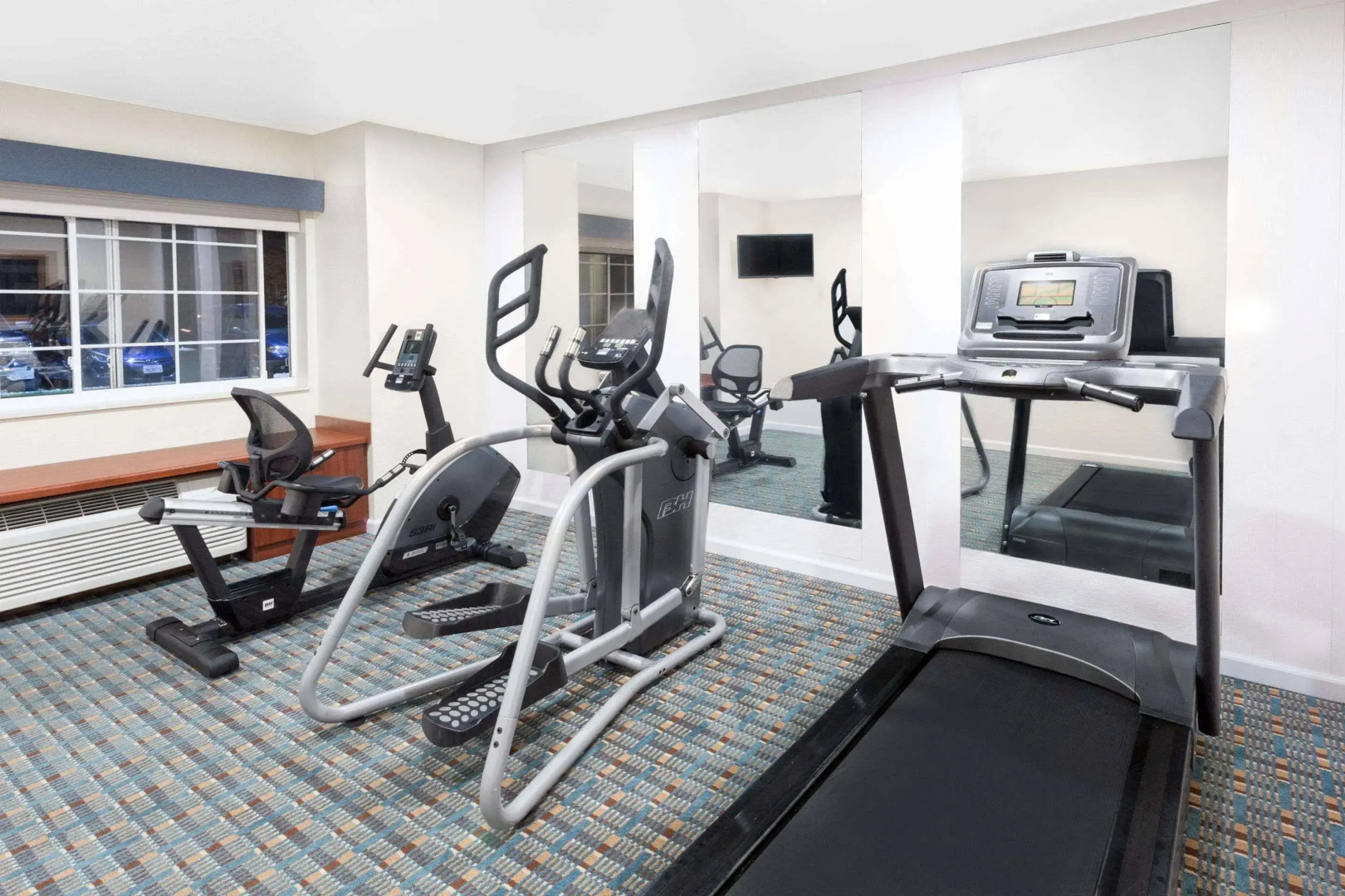 Microtel Inn & Suites by Wyndham Green Bay