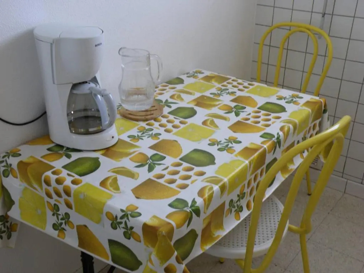 Lumineux T2 Proche Plage, Commerces Dans Residence Avec Ascenseur-5fl87