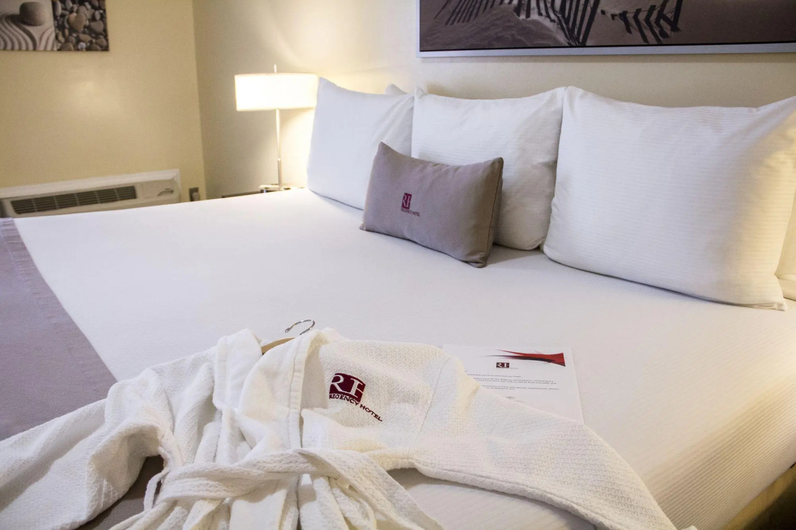 Regency Miami Airport by Sonesta