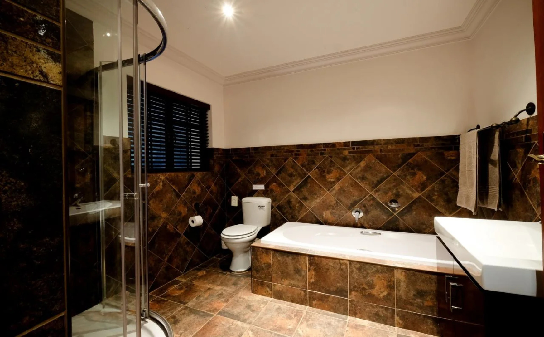 Oxbow Country Estate