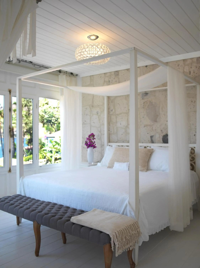 Sabrinas Haus - Adults Only