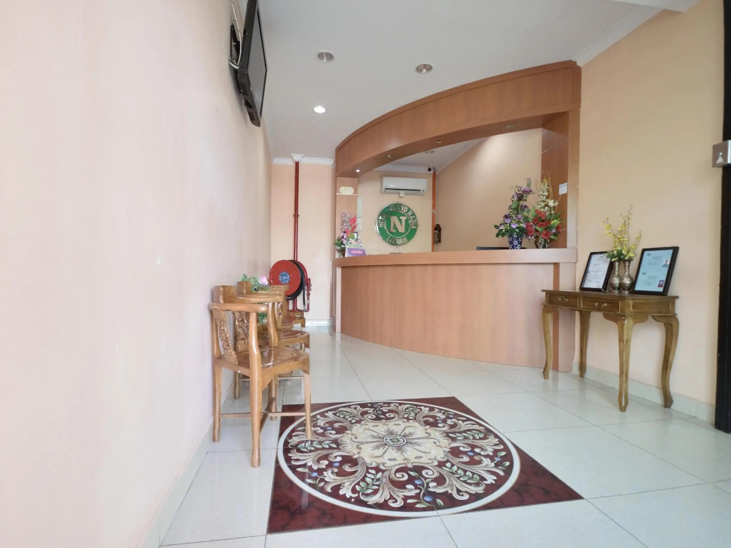 OYO 892 Hotel Grand Nadia