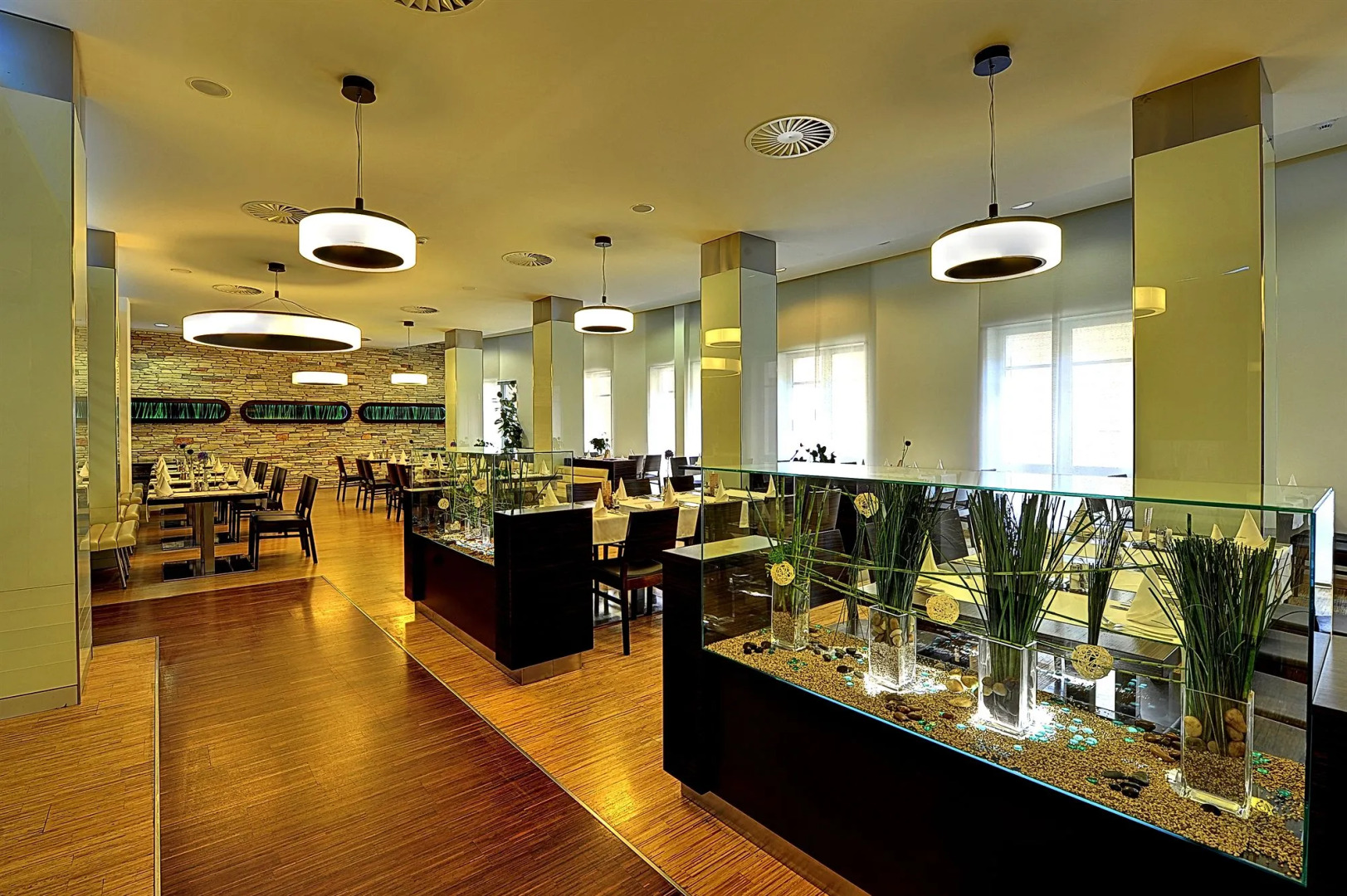 St. Joseph ROYAL REGENT