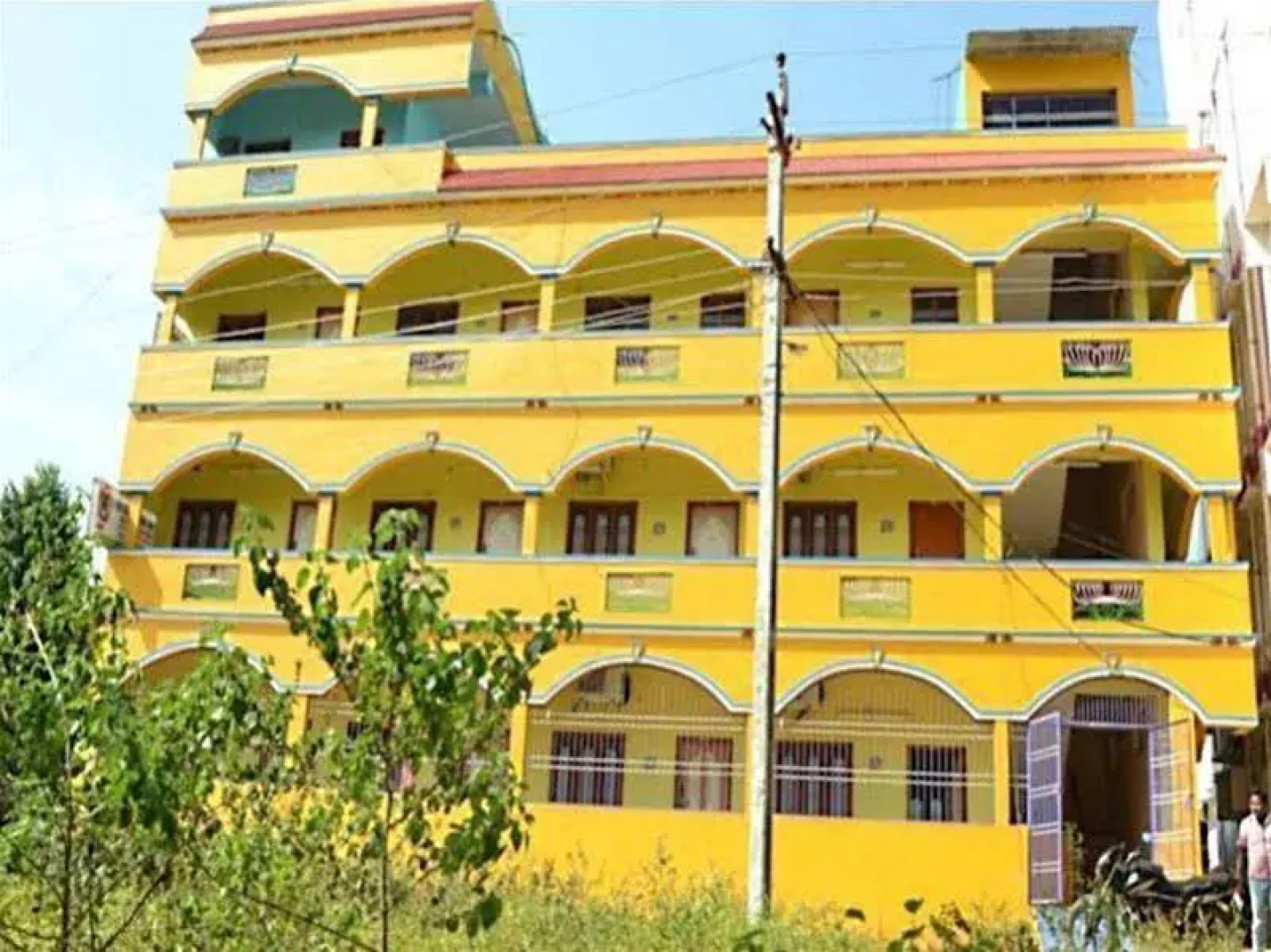 Hotel Gurusadan