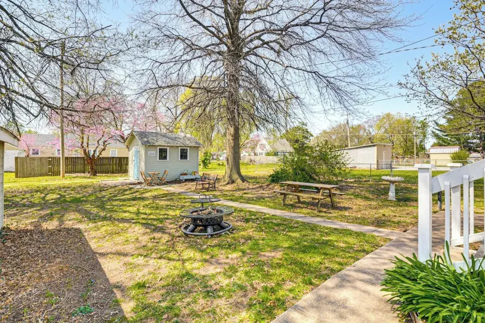 Fire Pit: Pet-friendly Mt Vernon Gem!