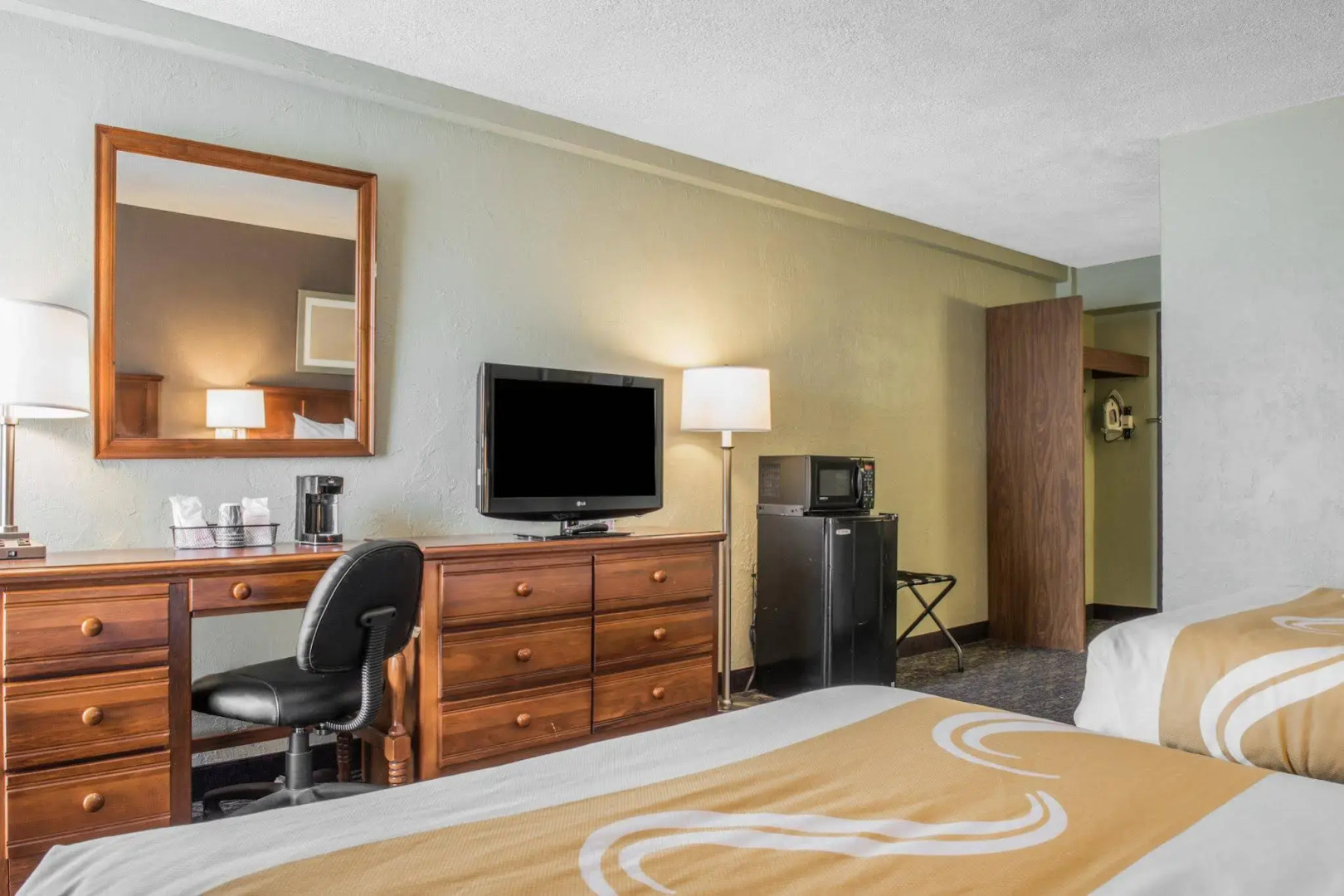 Quality Inn University Center