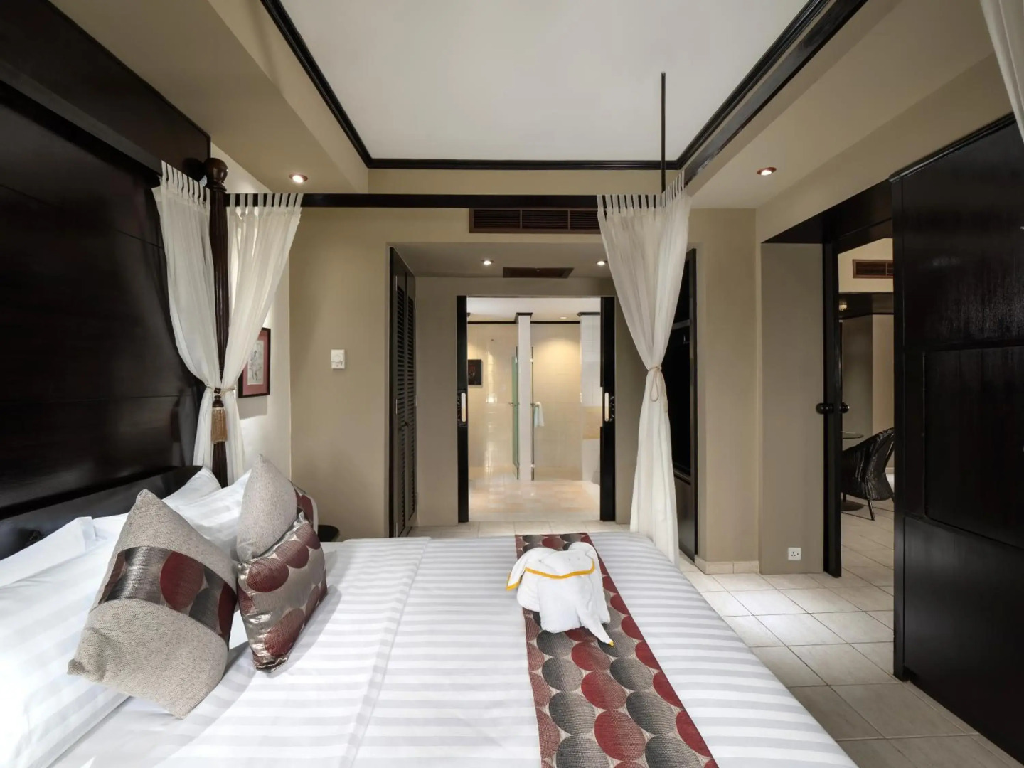 Nirwana Resort Hotel