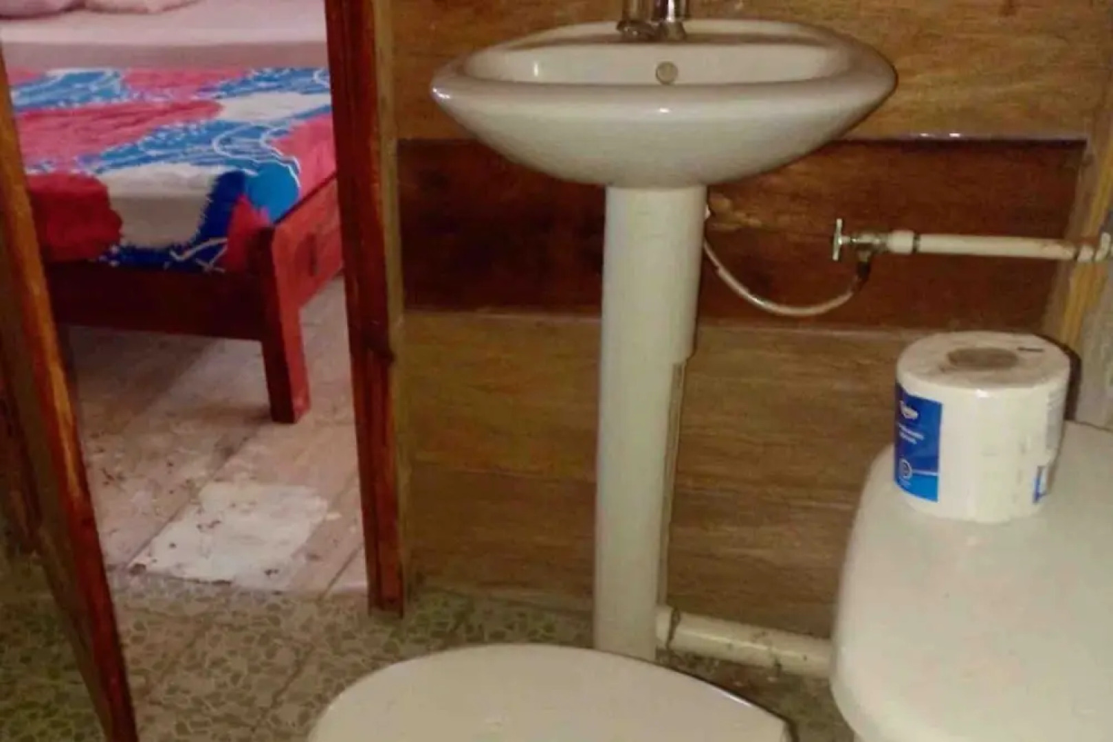 Cabins in Asserya Island - San Blas paradise - meals included