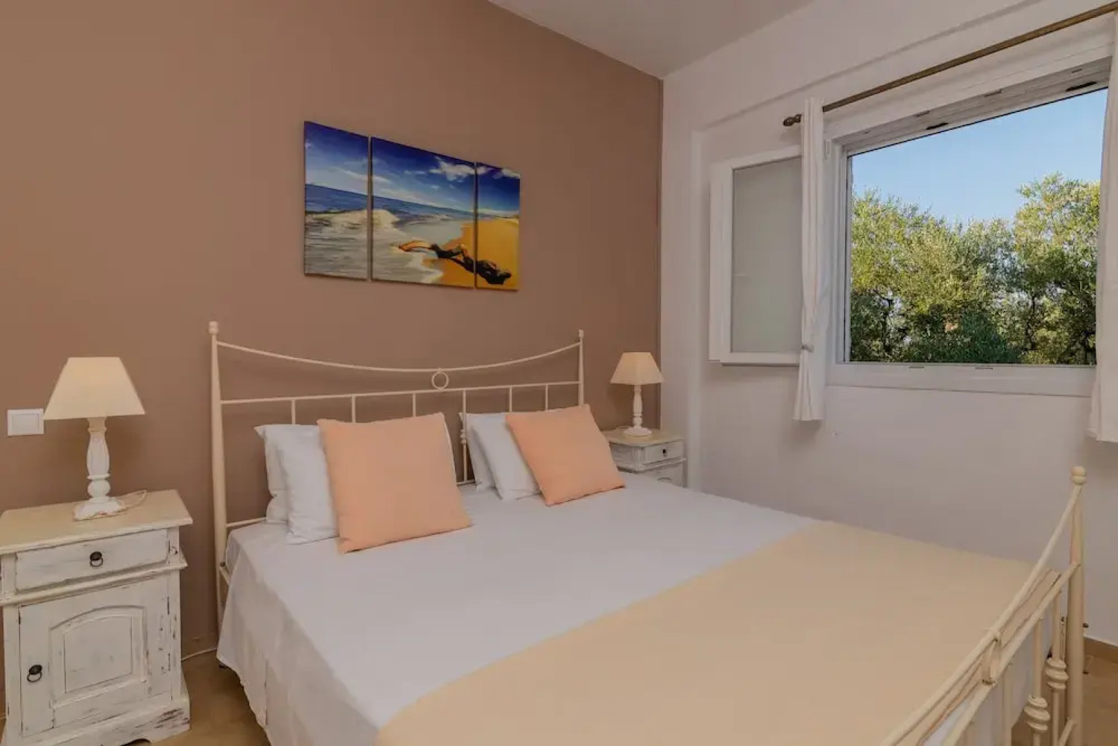 Ammoudi Harmony Villa