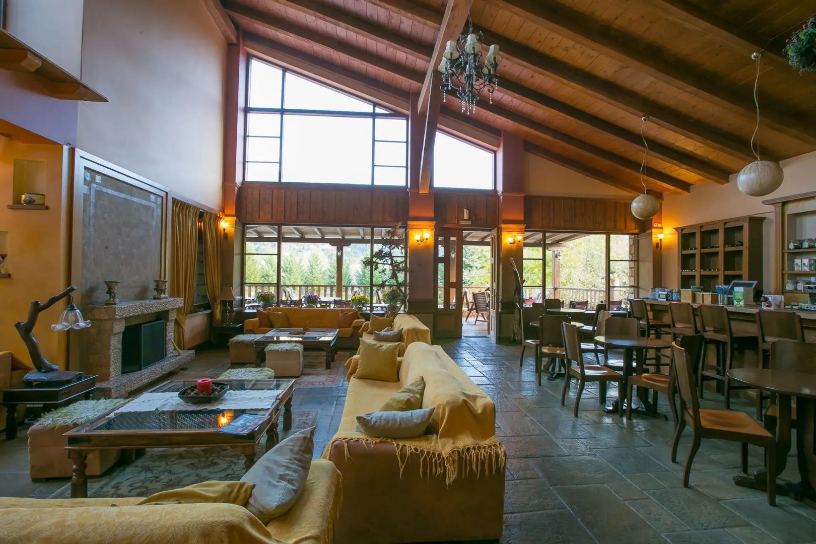Vitina House Forest Resort