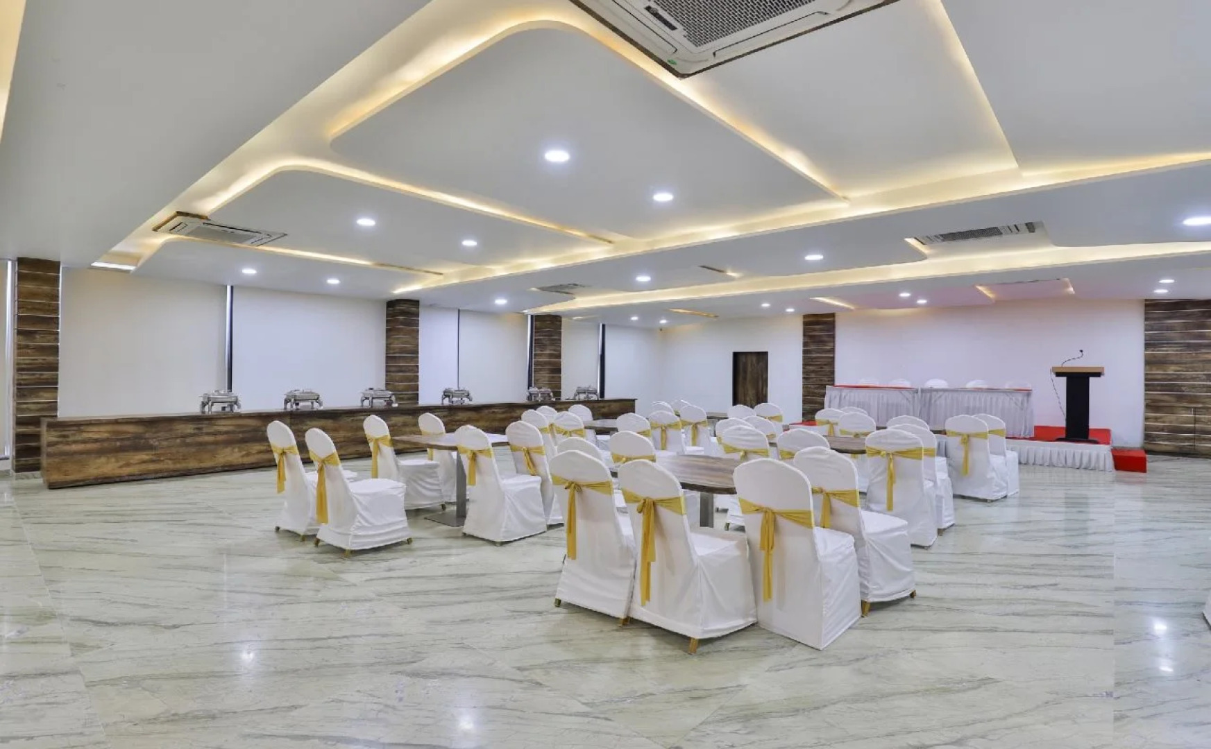 The Grand President By OYO Rooms